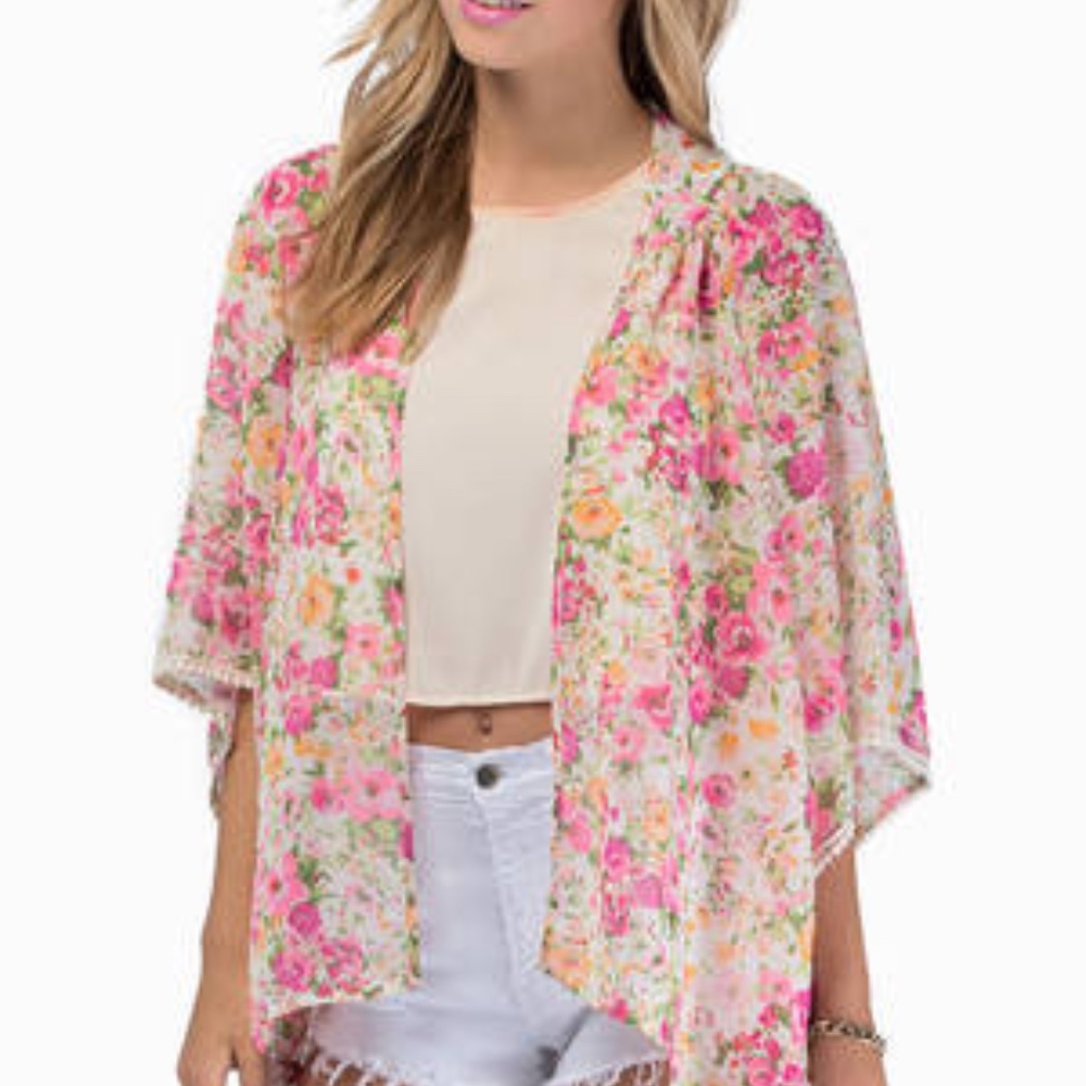 Tobi Love not lost floral kimono size S